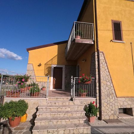 Lacus Pensilis Bed and Breakfast Castel Lagopesole Esterno foto